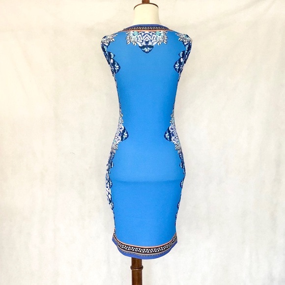 Venus Sleeveless Bodycon Knit Dress - Picture 5 of 7